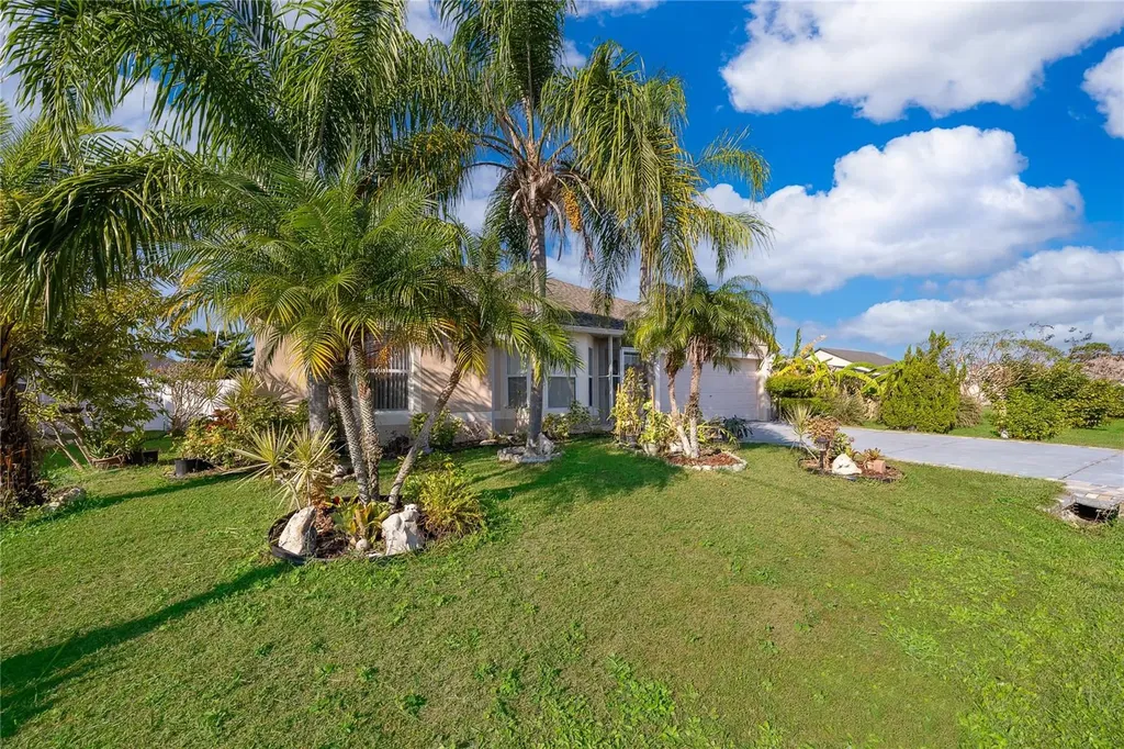 611 Baldwin Drive Kissimmee FL 34758