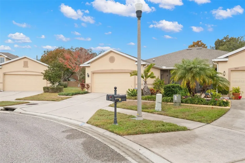 2003 Barracuda Court Holiday FL 34691