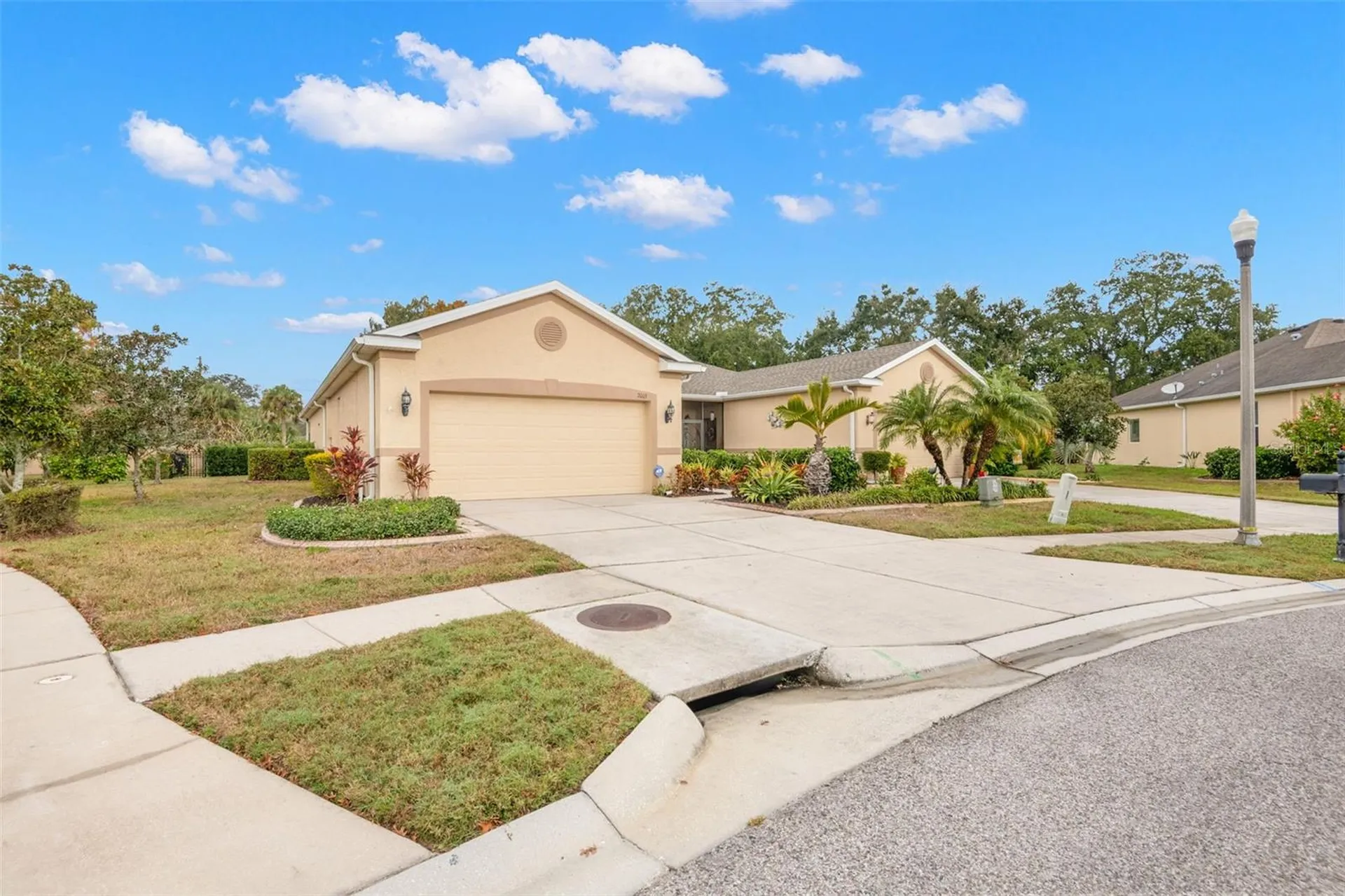 2003 Barracuda Court Holiday FL 34691