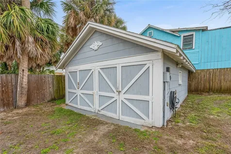 520 Vermont Avenue Daytona Beach FL 32118