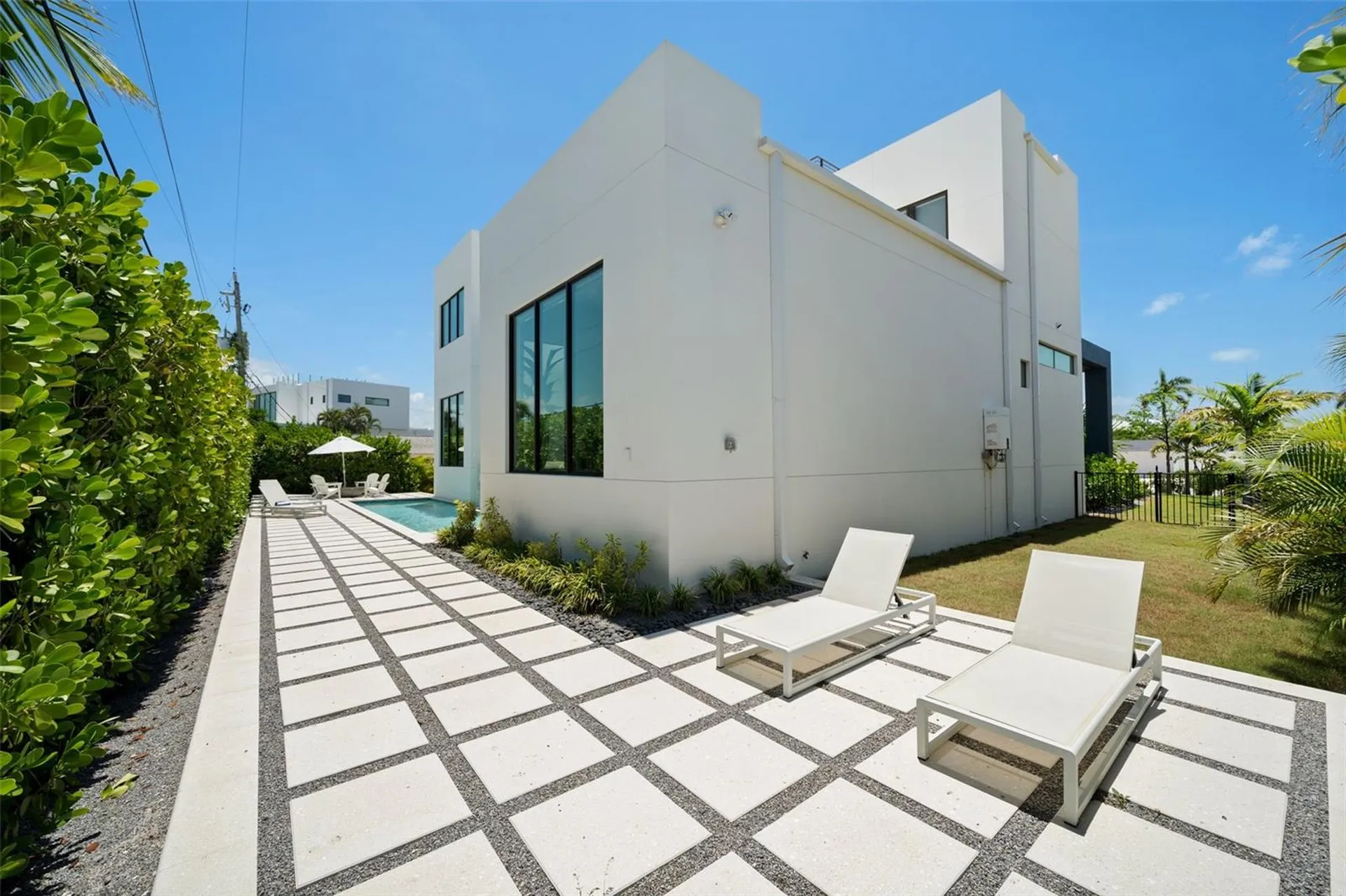 1212 Center Place Sarasota FL 34236