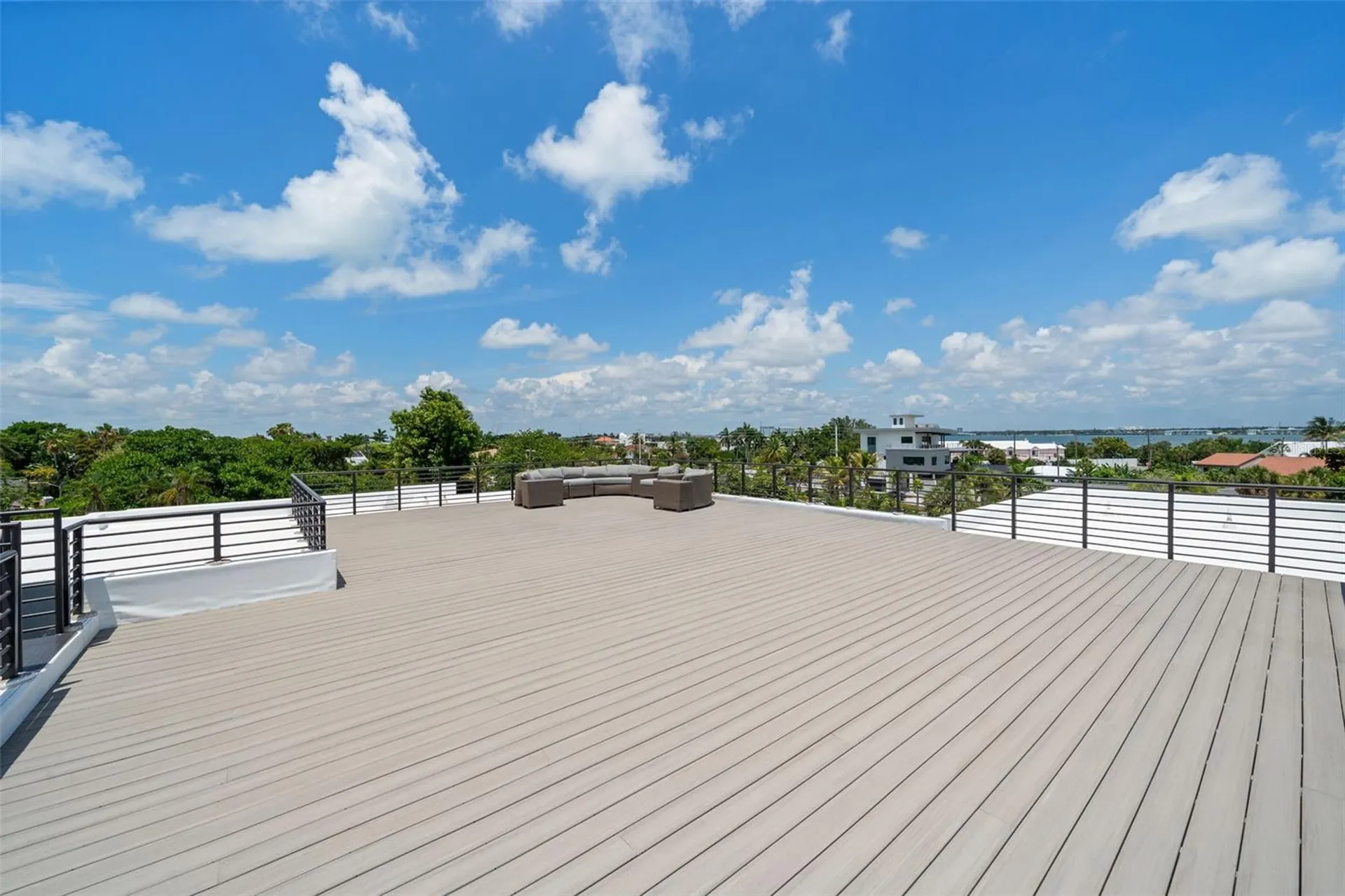 1212 Center Place Sarasota FL 34236