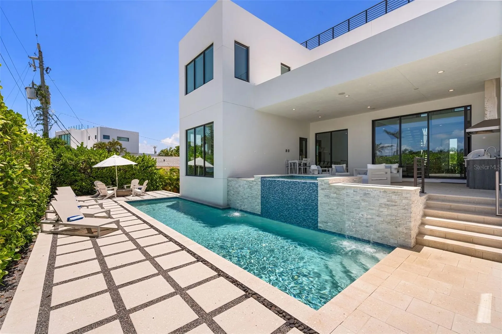 1212 Center Place Sarasota FL 34236