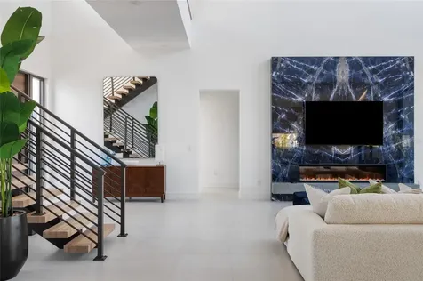 1212 Center Place Sarasota FL 34236