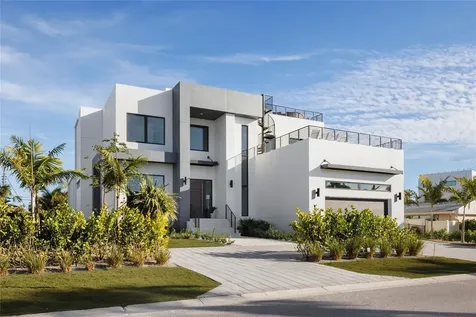 1212 Center Place Sarasota FL 34236