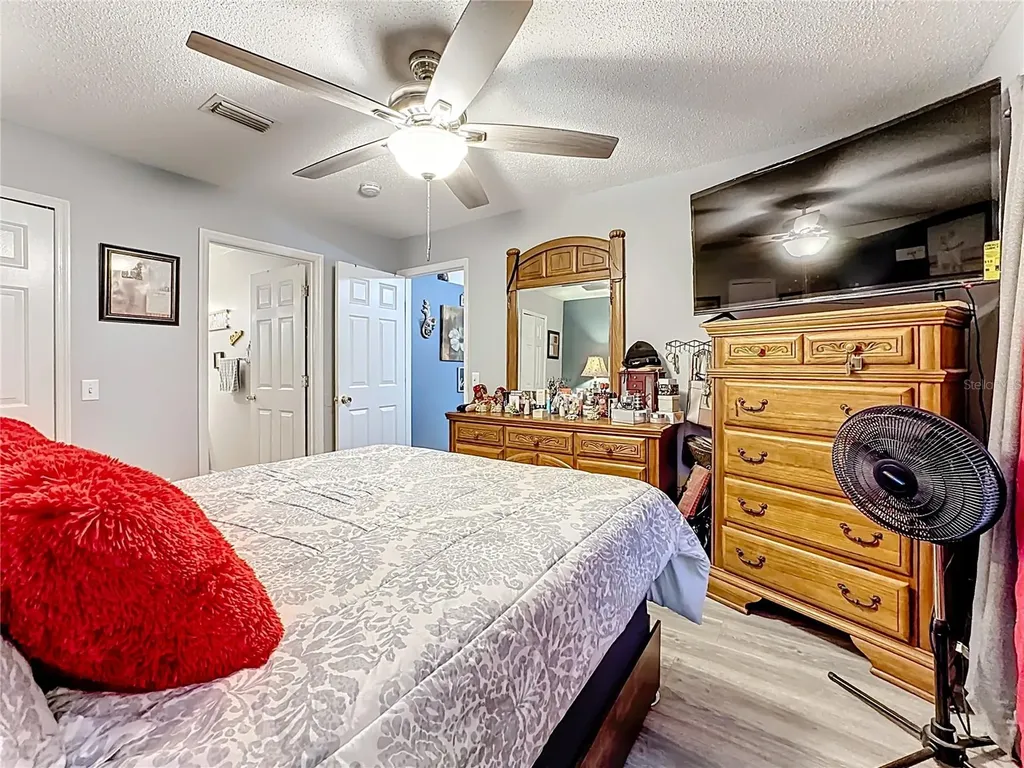 1414 Swan Court Poinciana FL 34759