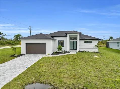 15401 Aqua Circle Port Charlotte FL 33981
