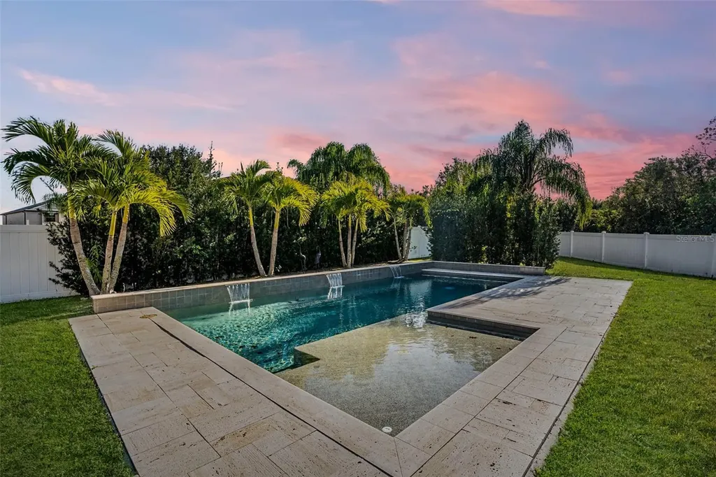 4306 Biscayne Cove Court Kissimmee FL 34744