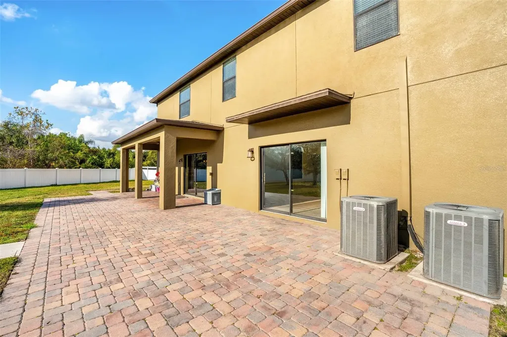 4306 Biscayne Cove Court Kissimmee FL 34744