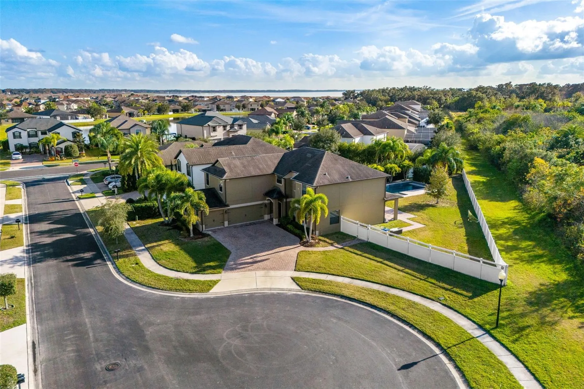 4306 Biscayne Cove Court Kissimmee FL 34744