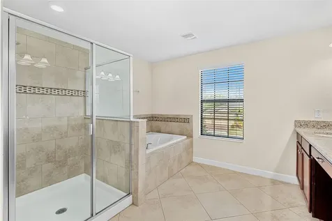4306 Biscayne Cove Court Kissimmee FL 34744