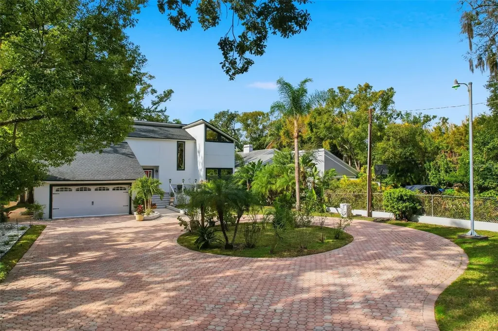 7214 N Ola Avenue Tampa FL 33604