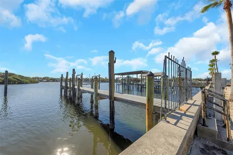 140 Brightwaters Boulevard NE St Petersburg FL 33704