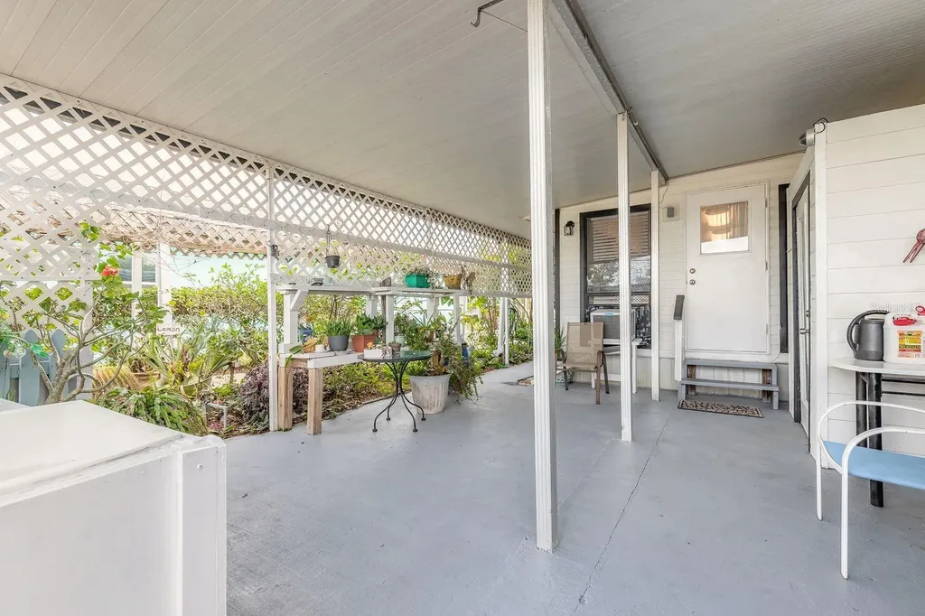 109 Douglas Street Edgewater FL 32141