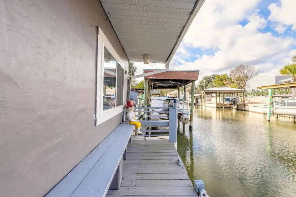 109 Douglas Street Edgewater FL 32141