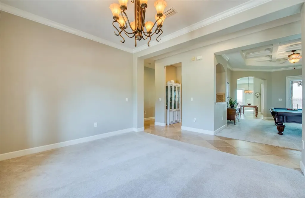 5918 Bahama Shores Drive S St Petersburg FL 33705