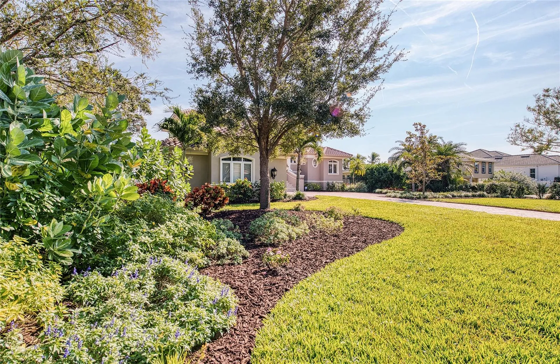 5918 Bahama Shores Drive S St Petersburg FL 33705