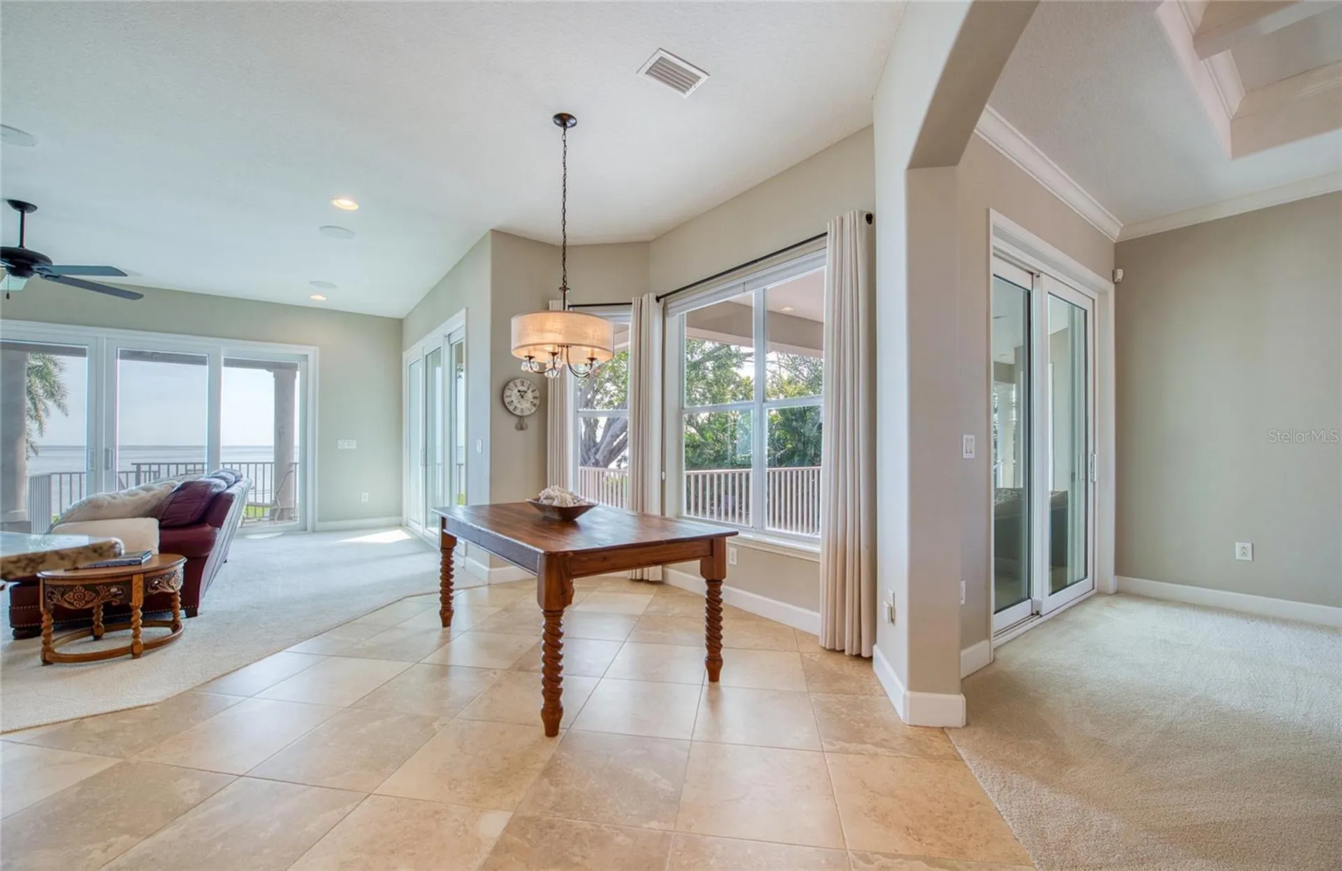 5918 Bahama Shores Drive S St Petersburg FL 33705