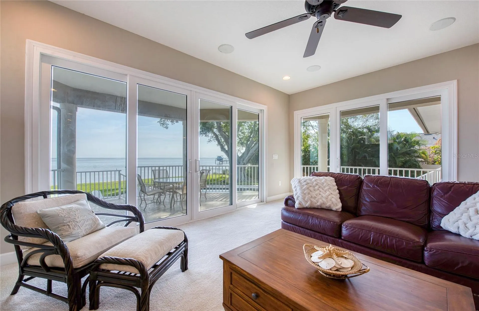5918 Bahama Shores Drive S St Petersburg FL 33705