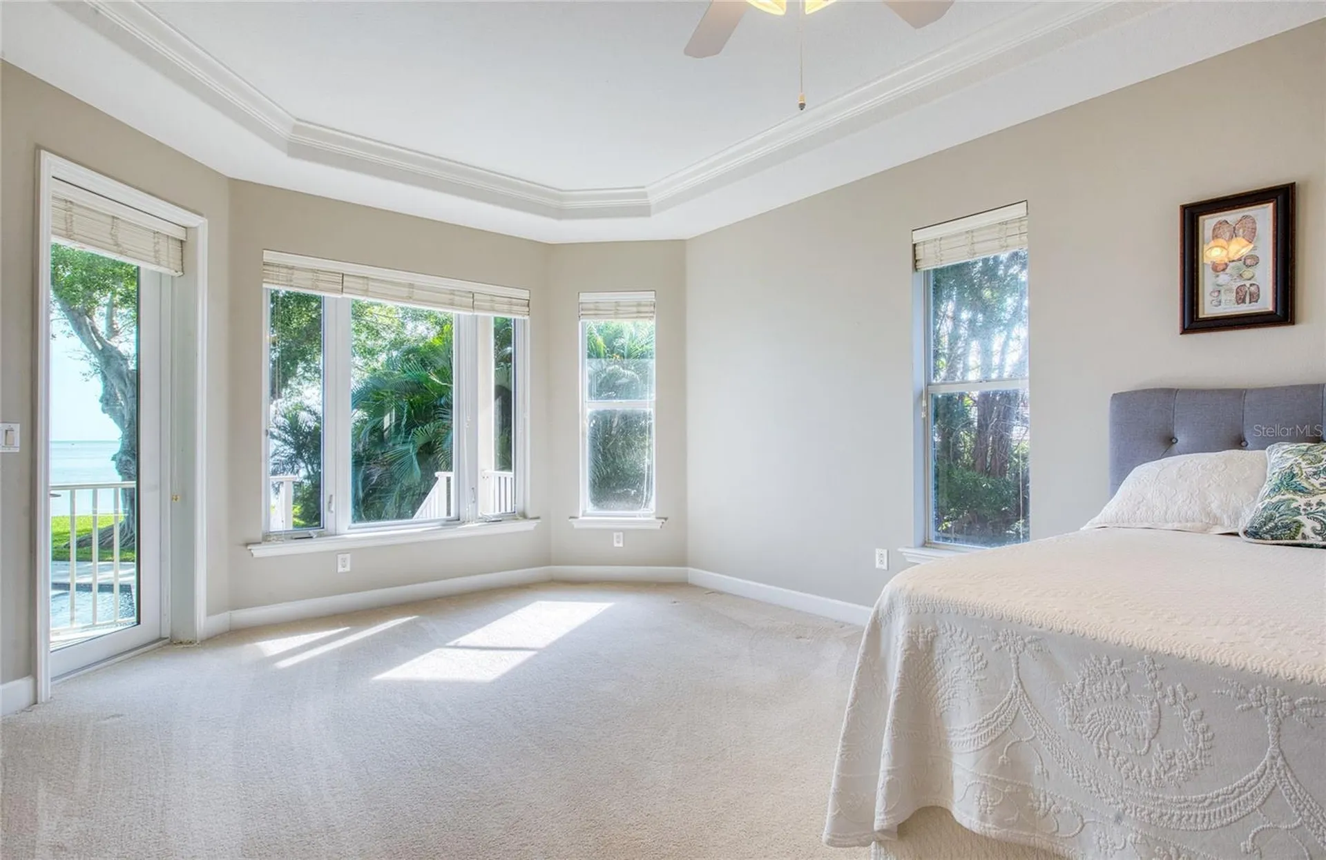 5918 Bahama Shores Drive S St Petersburg FL 33705