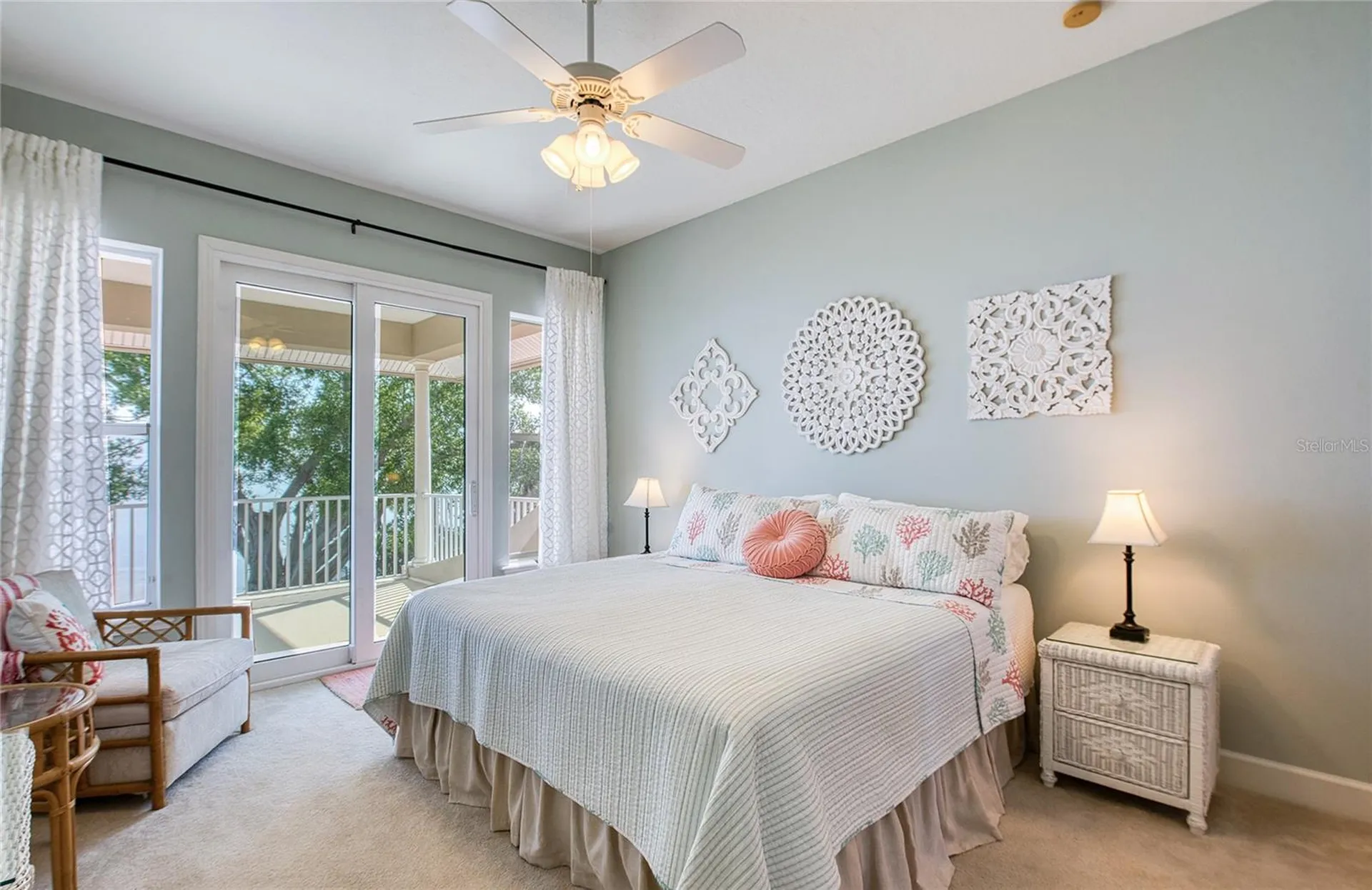 5918 Bahama Shores Drive S St Petersburg FL 33705