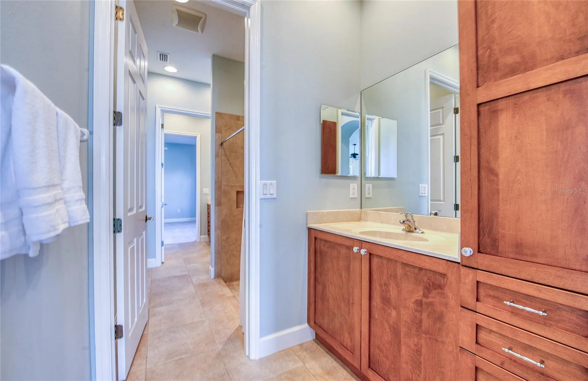 5918 Bahama Shores Drive S St Petersburg FL 33705