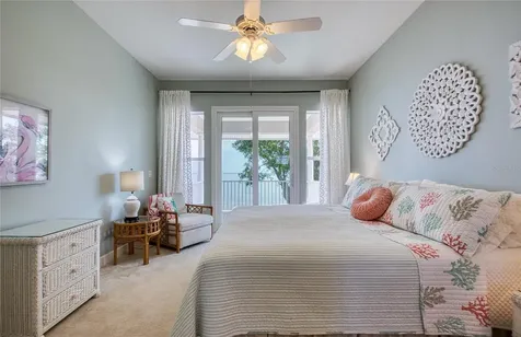 5918 Bahama Shores Drive S St Petersburg FL 33705