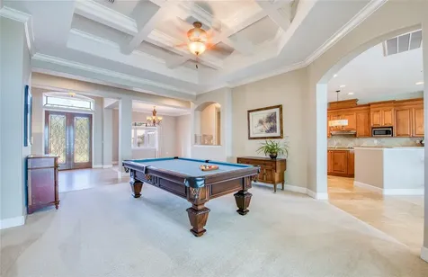 5918 Bahama Shores Drive S St Petersburg FL 33705