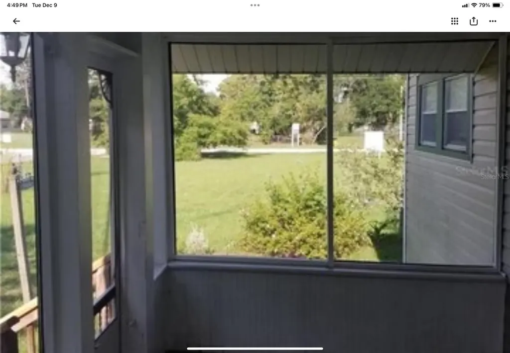 5612 Woodward Avenue Zellwood FL 32798