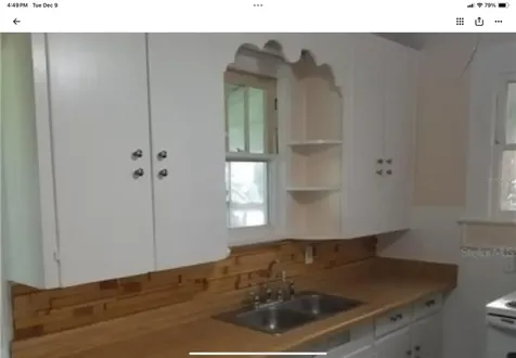 5612 Woodward Avenue Zellwood FL 32798