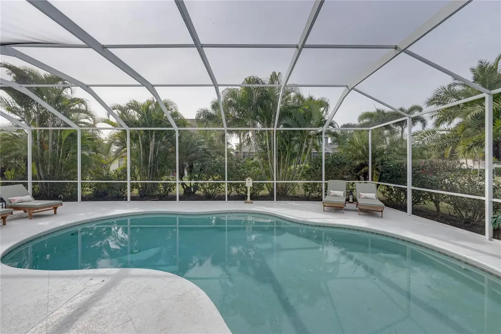 5252 Brighton Shore Drive Apollo Beach FL 33572