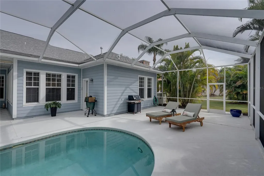 5252 Brighton Shore Drive Apollo Beach FL 33572