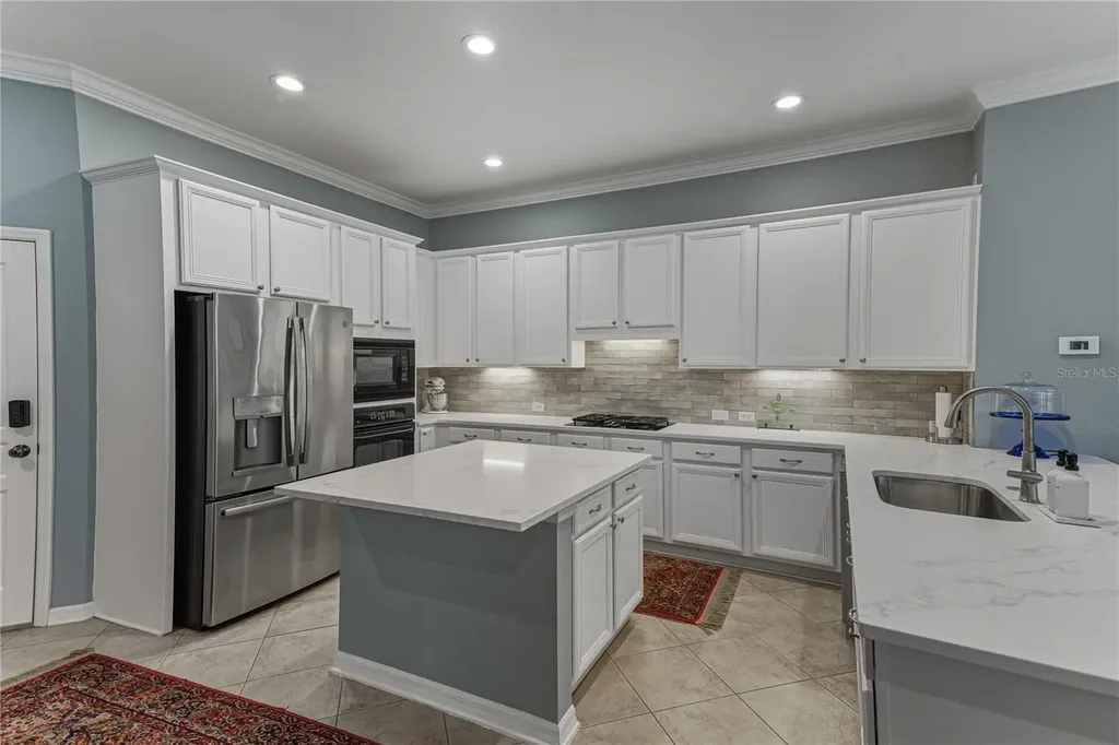 5252 Brighton Shore Drive Apollo Beach FL 33572