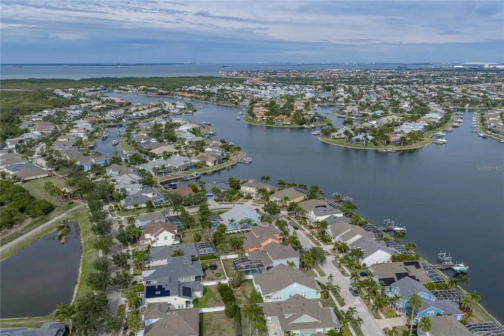 5252 Brighton Shore Drive Apollo Beach FL 33572