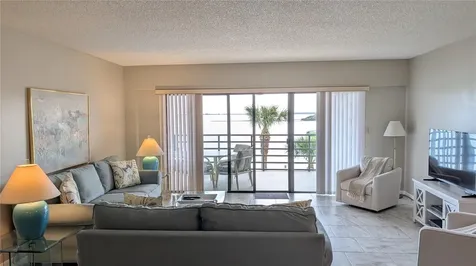 363 Pinellas Bayway S Tierra Verde FL 33715