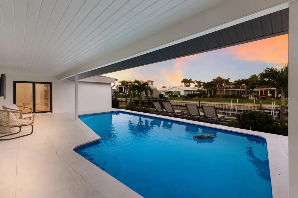 510 Putter Lane Longboat Key FL 34228