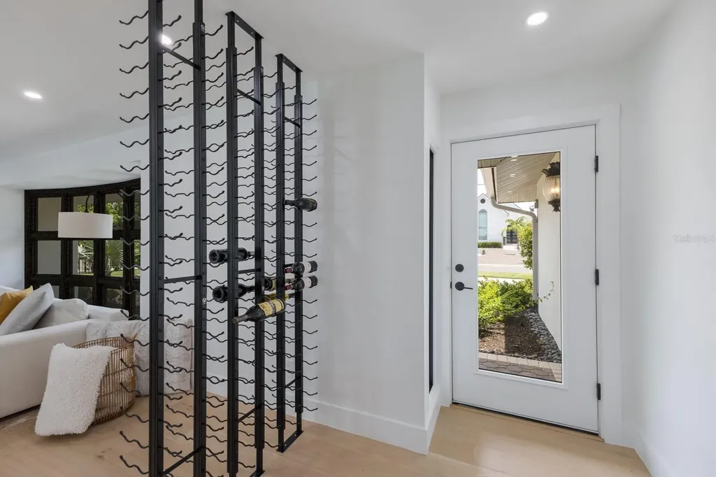 510 Putter Lane Longboat Key FL 34228