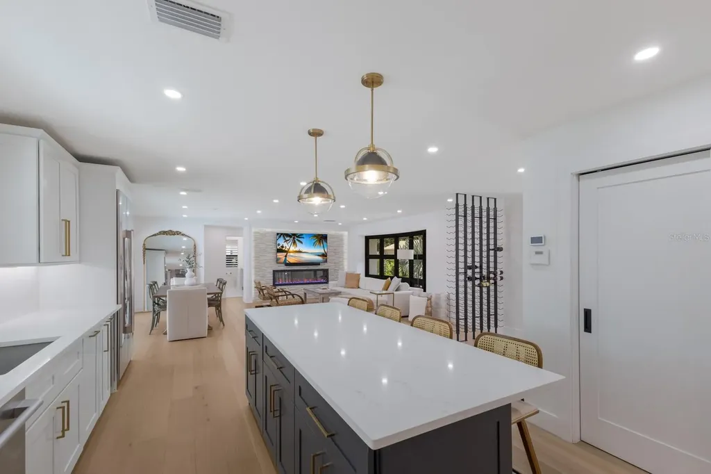 510 Putter Lane Longboat Key FL 34228