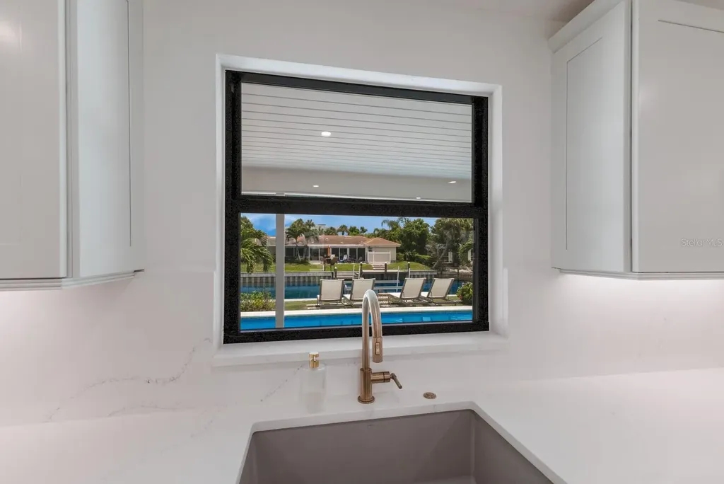 510 Putter Lane Longboat Key FL 34228