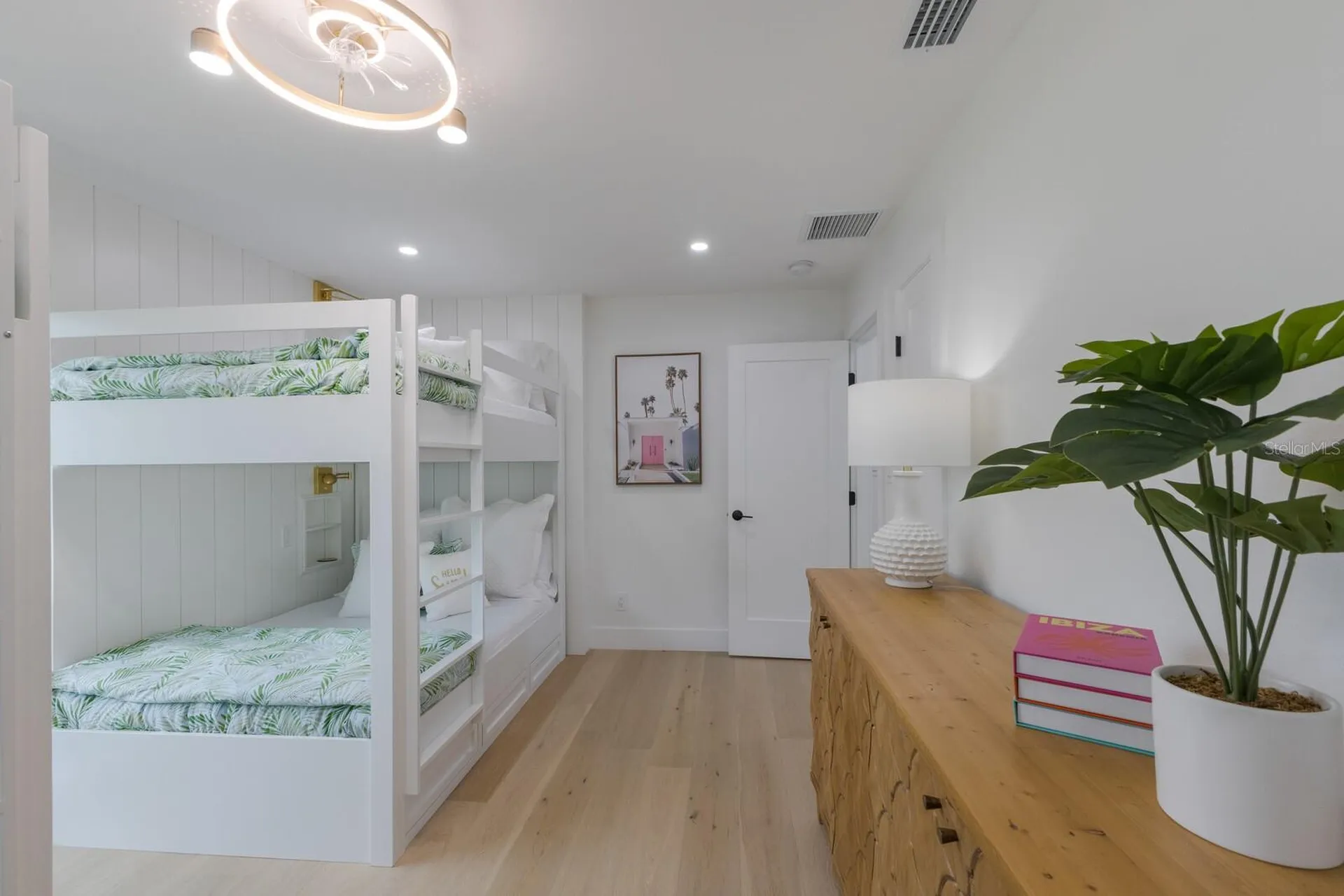 510 Putter Lane Longboat Key FL 34228