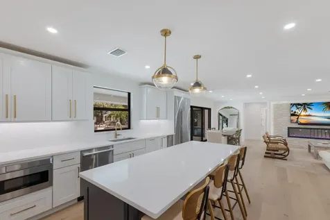 510 Putter Lane Longboat Key FL 34228