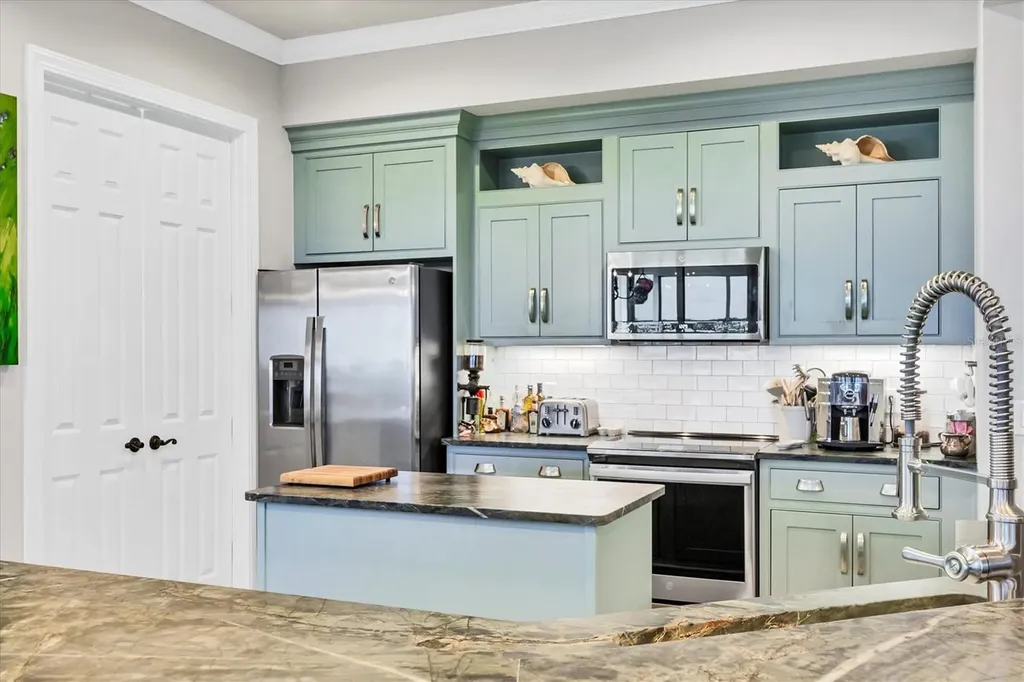 8571 Amberjack Circle Englewood FL 34224
