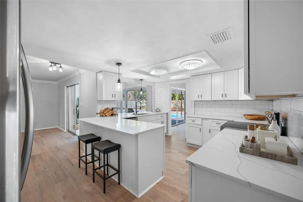 1932 Oro Court Clearwater FL 33764