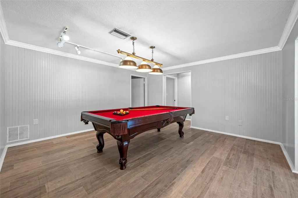 1932 Oro Court Clearwater FL 33764