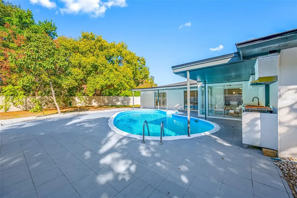 1932 Oro Court Clearwater FL 33764