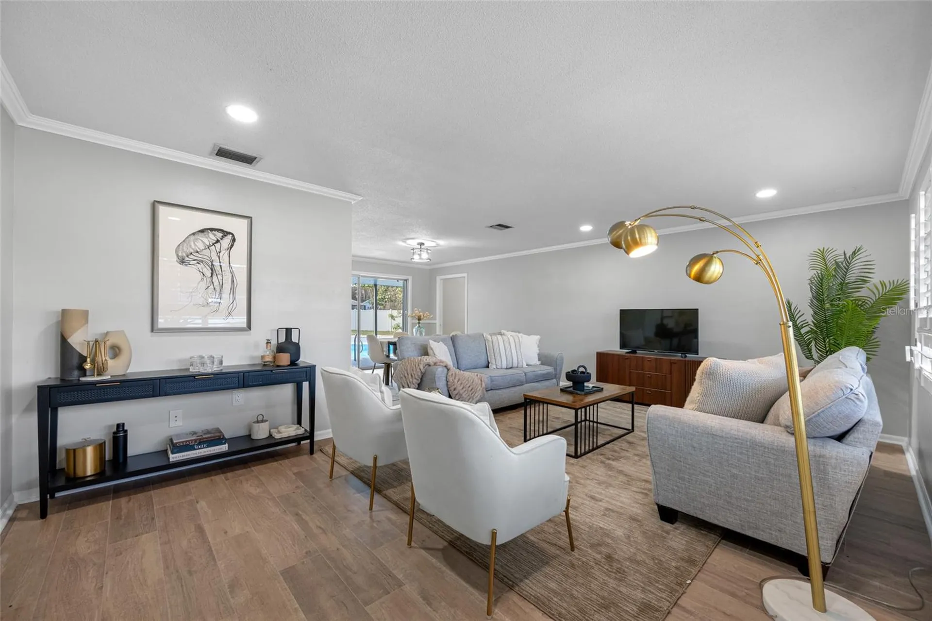 1932 Oro Court Clearwater FL 33764