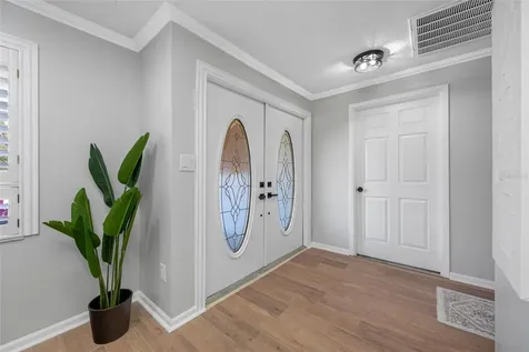 1932 Oro Court Clearwater FL 33764