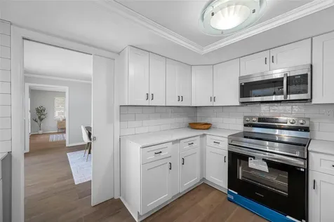 1932 Oro Court Clearwater FL 33764
