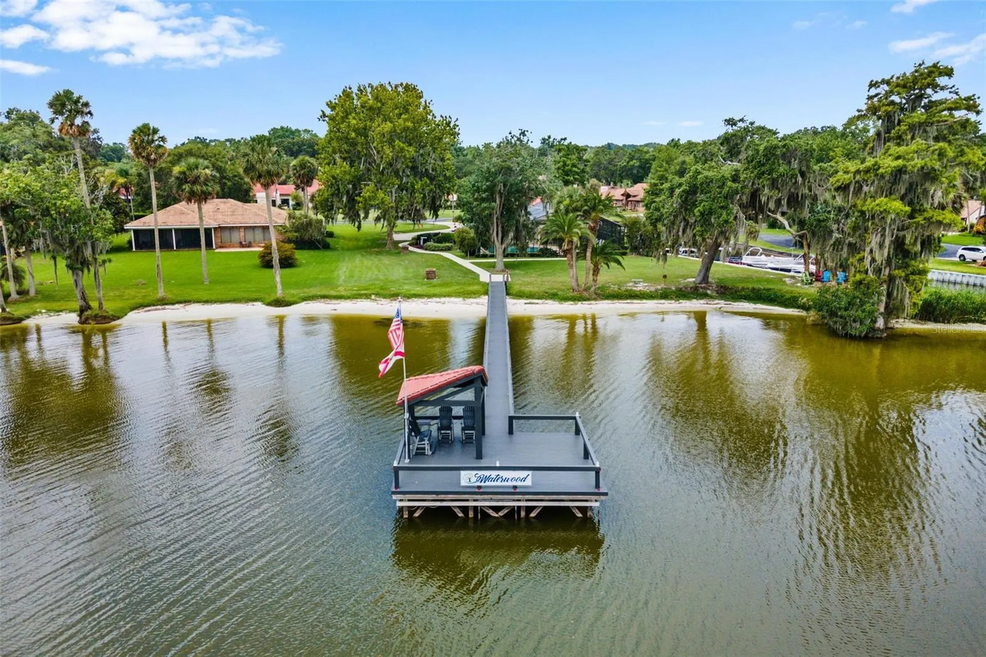402 Clusterwood Drive Yalaha FL 34797