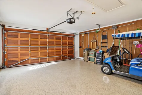 402 Clusterwood Drive Yalaha FL 34797